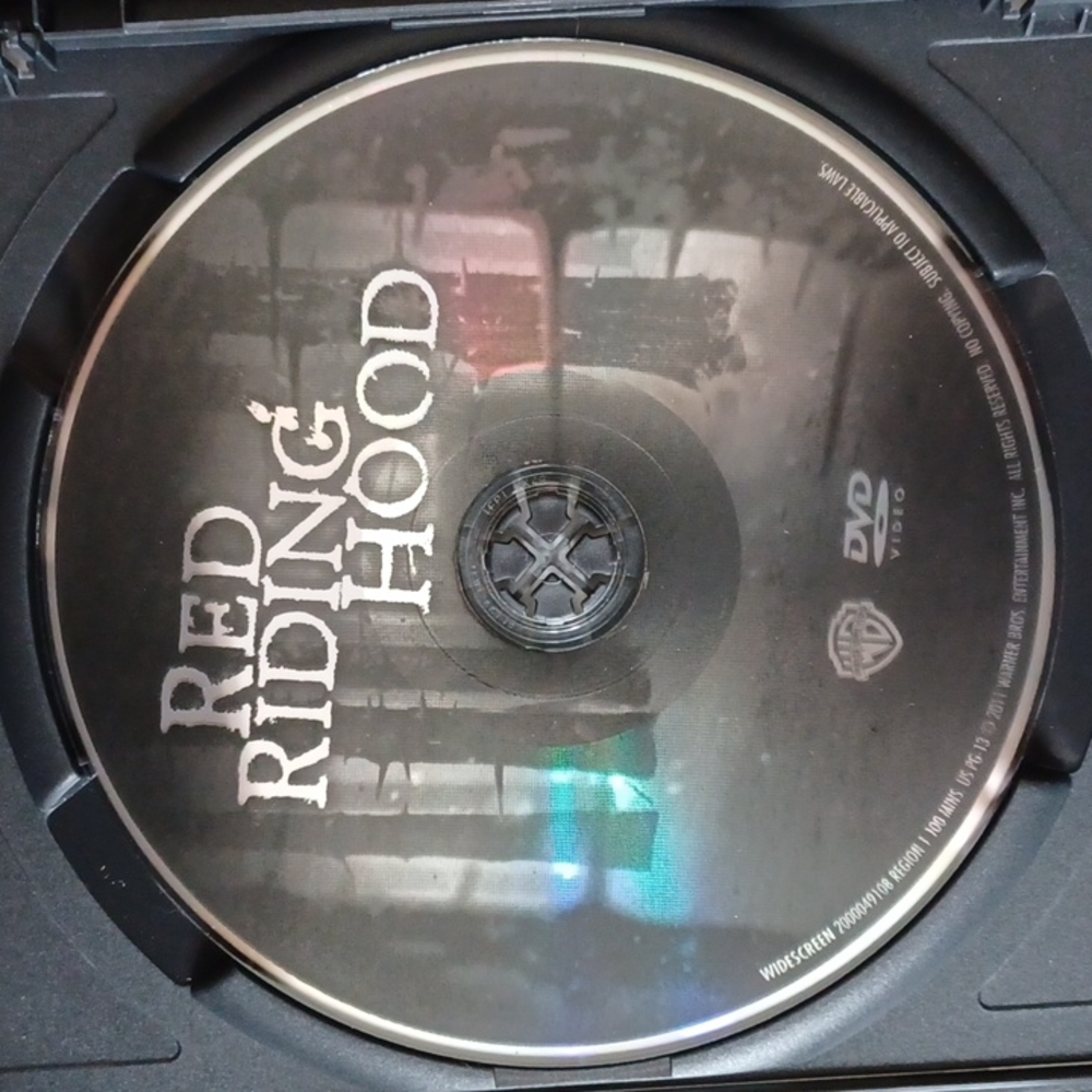 Red Riding Hood DVD - Picture 3 of 4